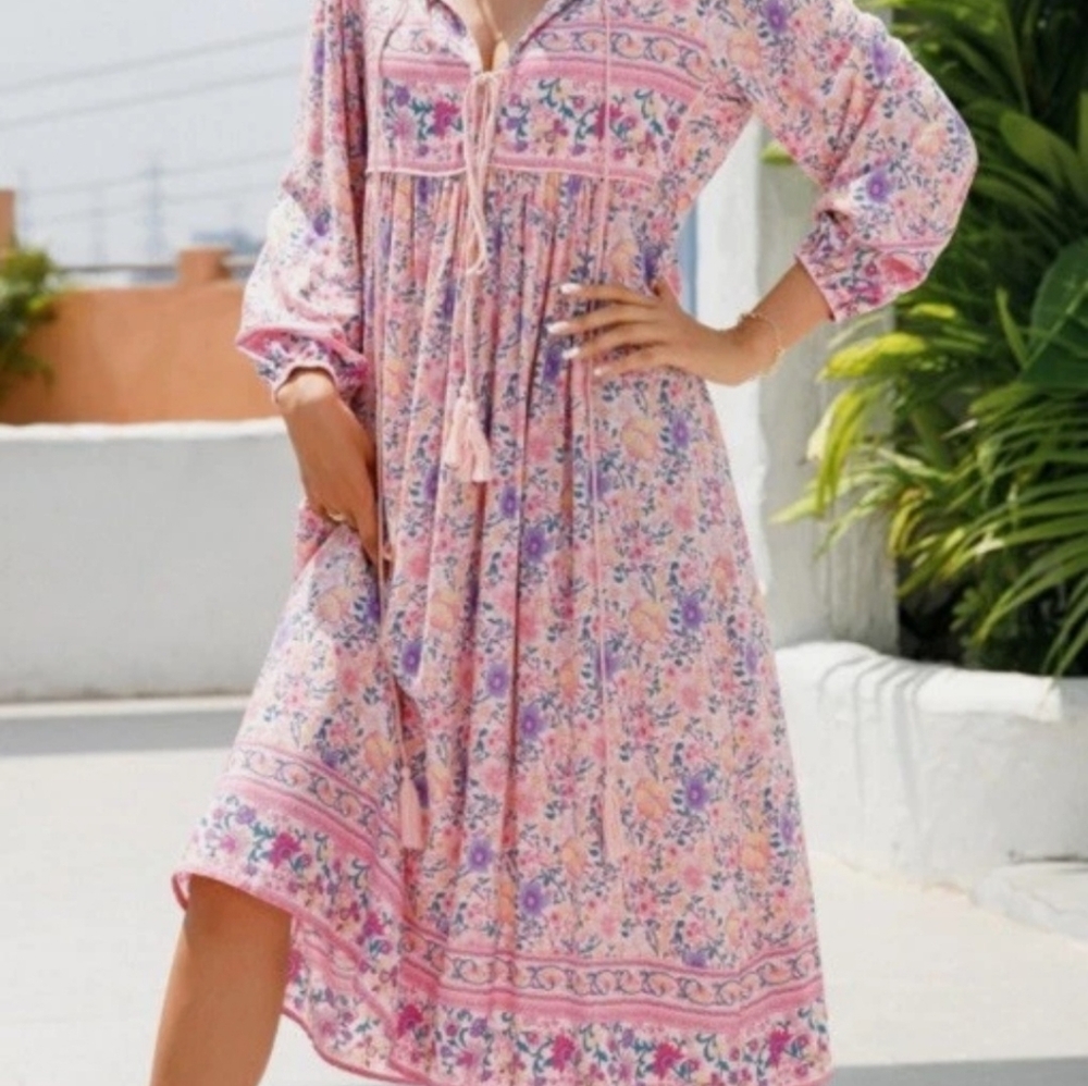 Charming Pink Floral Women